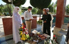 مراسم نمادین ازدواج ۵۰ زوج دانشجوی دانشگاه آزاد در جوار شهدای گمنام سنندج + تصویر