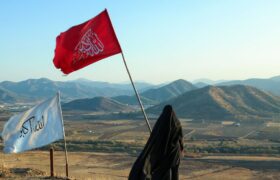 تصاویر/ یادمان دفاع مقدس خانم شیخان مریوان